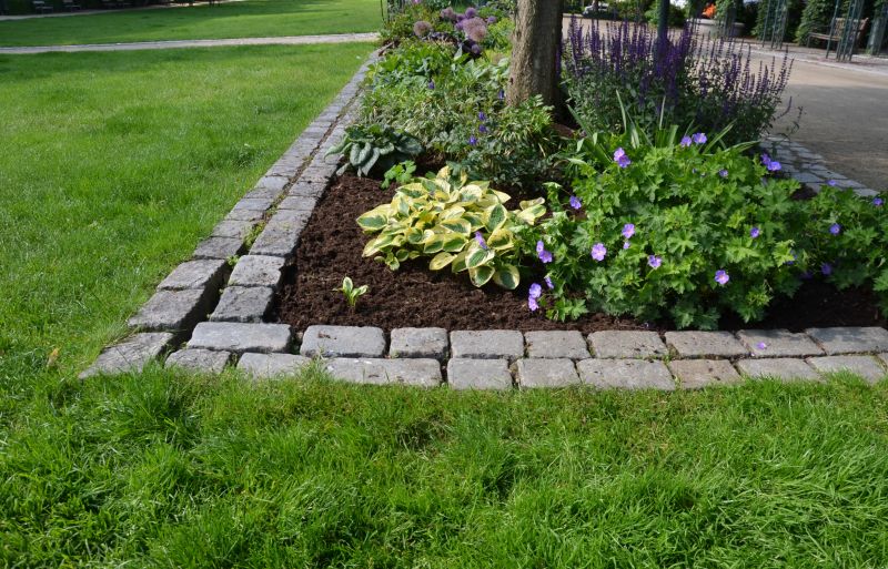 Flagstone Garden Borders