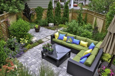 Outdoor Entertainment Areas